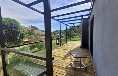 Imagem 9: Granja com Área Gourmet Completa, com Piscina e Campo !!!