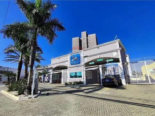 Imagem: O apartamento possui 3 Dormitórios, 1 Suíte, 2 Banheiros,