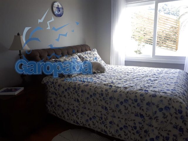 Imagem 2: GAROPABA, VENDO OU ALUGO POR TEMPORADA CASA COM 3 SUÍTES (1 MASTER), WI-FI, LAREIRA
