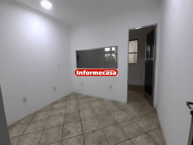 Imagem 2: GALPÃO NA DUTRA SENTIDO RIO, COM 15 DE FRENTE E 70 DE COMPIMENTO. TOTALMENTE FECHADO, E