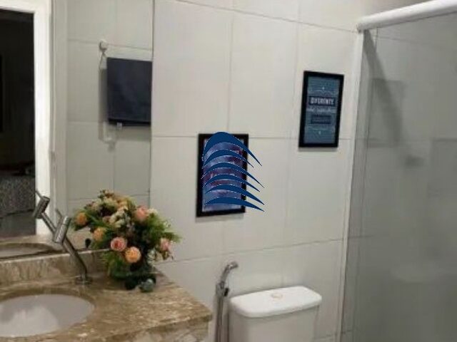 Imagem 3: Linda casa em Buraquinho com 4 quartos, sendo 01 suíte com varanda, ar condicionado, 02