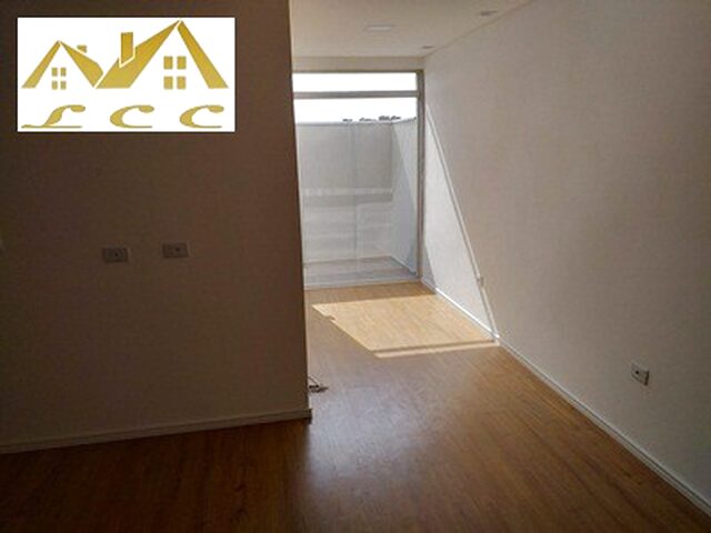 Imagem: O apartamento possui 2 Dormitórios, 1 Suíte, 1 Banheiro,
