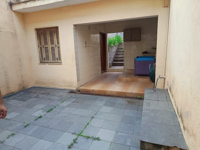 Imagem: A casa possui 3 Dormitórios, 1 Suíte, 2 Banheiros, 1 Vaga