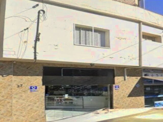 Imagem: A loja possui 1 Banheiro, 40m² de Área e está localizado