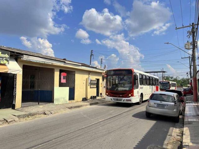 Imagem 3: Casa Comercial na Cidade nova com 4 Kitinetes no Nucleo 4, Avenida Principal