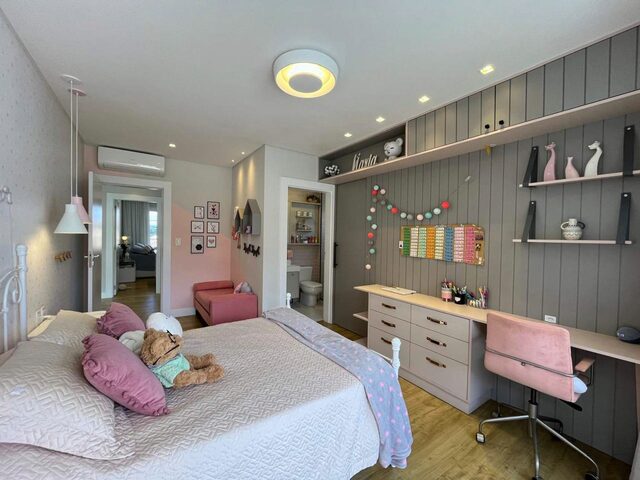 Imagem 15: Casa em Condomínio com 4 Dormitorio(S) Localizado(A) no Bairro Rio do Meio em Itajaí