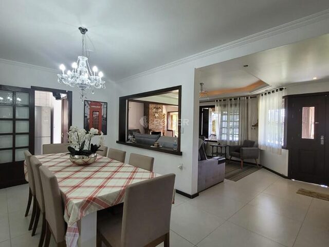 Imagem 5: Casa 4 Dormitórios - Tramandaí, Centro