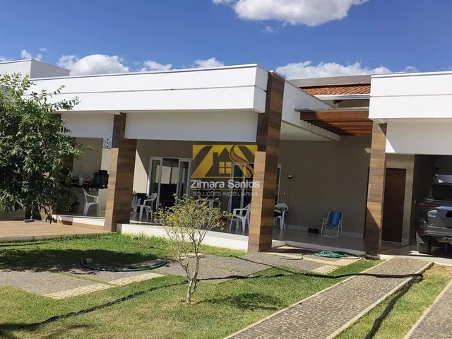 Imagem: Casa Alto Padrão com 3 suítes, 210 m²