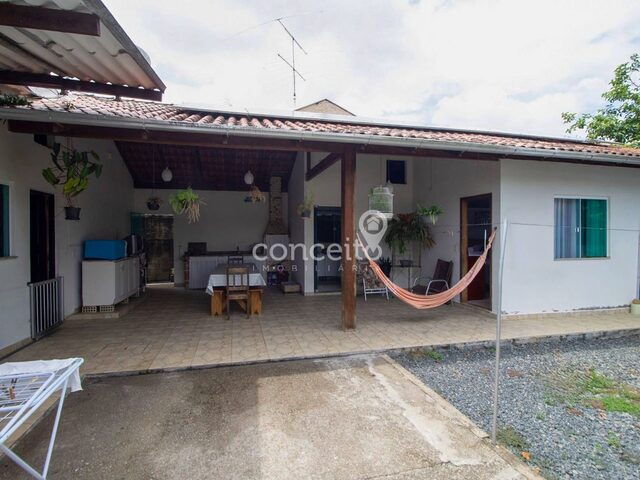 Imagem 10: Casa Semimobiliada com 4 Dormitórios na Velha!
