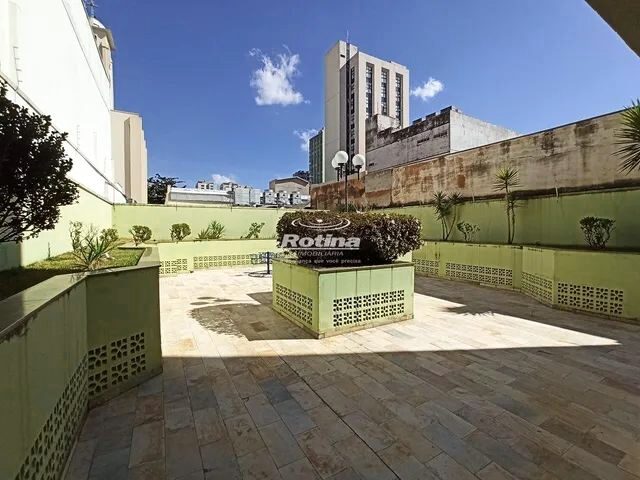Imagem 6: Apartamento para Aluguel, 3 Quartos, 1 Suíte, 1 Vaga, Centro - Uberlândia/Mg