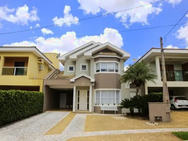 Imagem: Casa em Condomínio À Venda, 3 Quartos