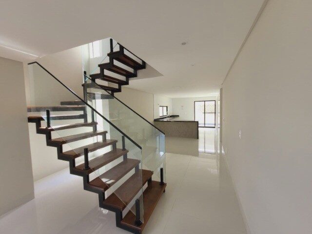Imagem 8: Casa com 218 M², 4 Quartos e Piscina no Terras Alphaville - Pronta P/ Morar !!!