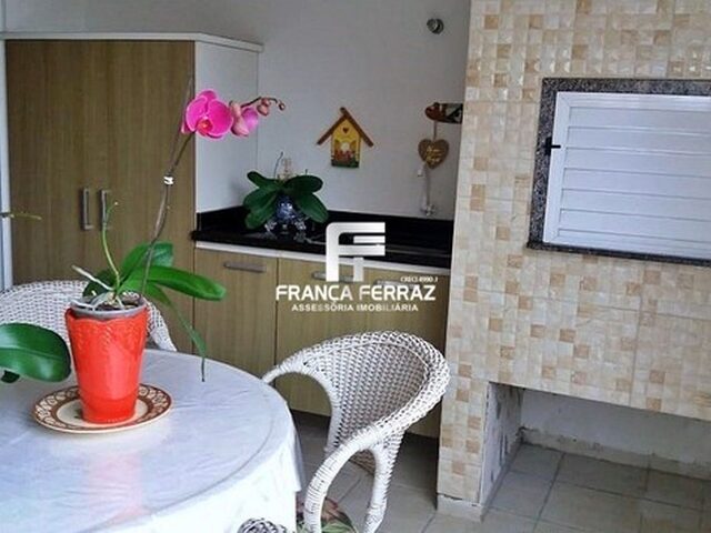 Imagem 4: Apartamento 2 Dormitórios 1 Vaga Meia Praia