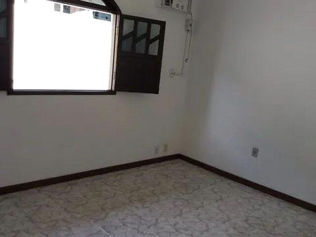 Imagem 5: Casa Aluguel em Ipitanga