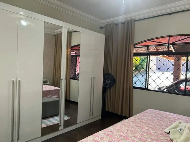 Imagem 2: Casa com 3 Dormitórios À Venda em Contagem