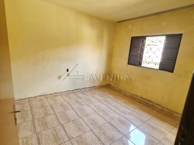 Imagem 2: Londrina - Casa Padrão - Ideal
