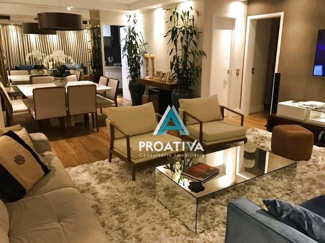 Imagem: O apartamento possui 3 Dormitórios, 1 Suíte, 3 Banheiros,