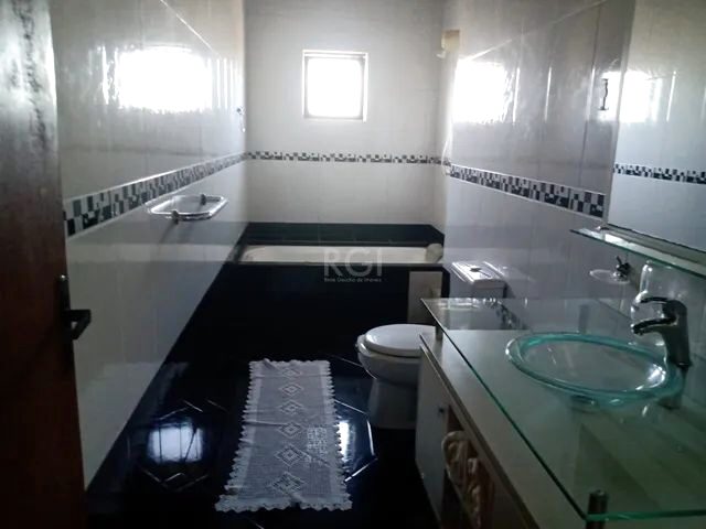 Imagem 6: Casa para Venda - 204M², 4 Dormitórios, Sendo 1 Suites, 2 Vagas - Costa e Silva