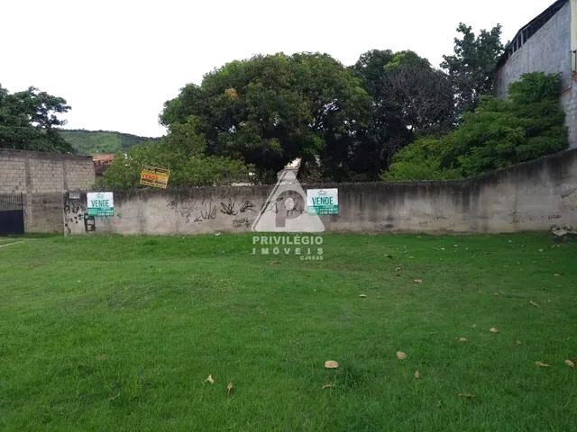 Imagem: Casa de Rua À Venda, 7 Quartos, Campo Grande