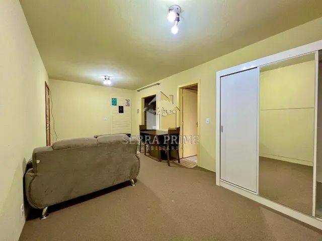 Imagem 3: Casa no Centro de Canela com Potencial Comercial