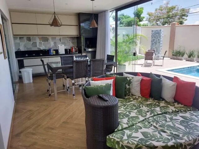 Imagem 2: Casa em Condomínio para Locação em Camaçari, Alphaville (Abrantes), 4 Dormitórios, 4