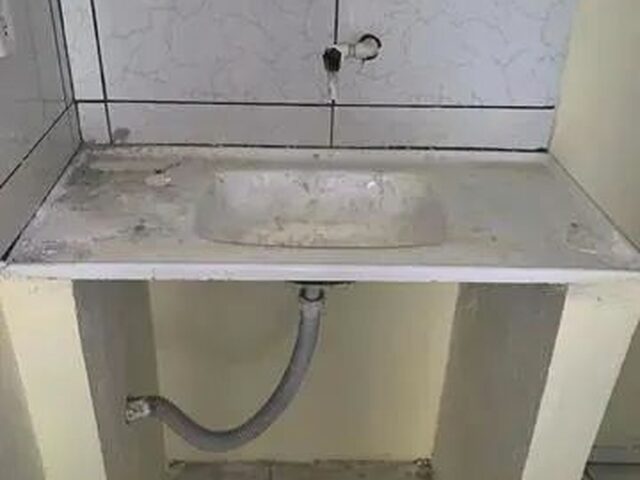 Imagem 9: Casa com 40M², 02 Quartos Sendo Um Deles Uma Suíte, 01 Banheiro, Cozinha, Sala, Área