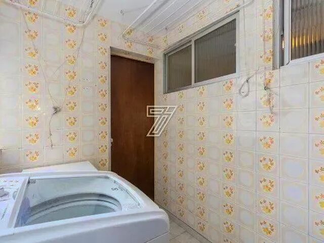 Imagem 4: Apartamento a Venda Bigorrilho Possui 92 M2 com 3 Quartos 1 Vaga Garagem