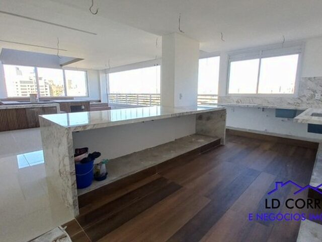 Imagem: O apartamento possui 5 Dormitórios, 4 Suítes, 5