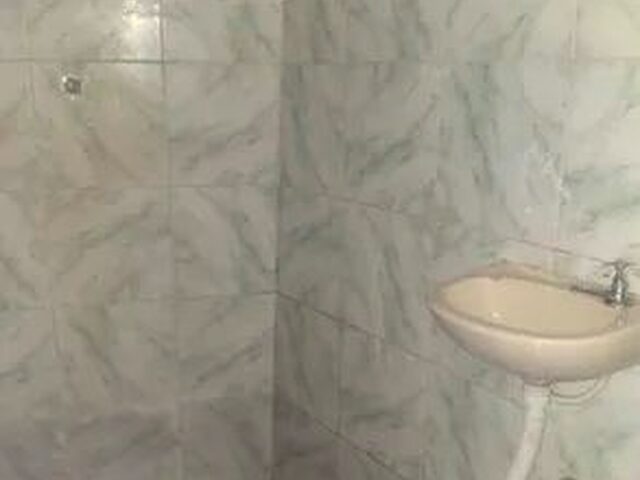 Imagem 4: Alugo Quarto Sala Cozinha e Banheiro Área de Serviço