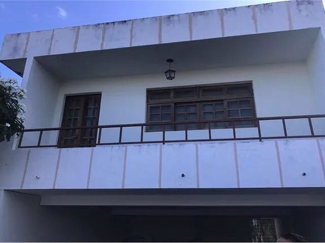 Imagem 3: Vendo Excelente Casa com 4 Dormitórios, 2 Andares