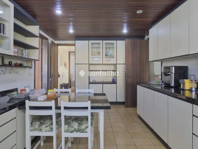 Imagem 5: Casa com 6 Dormitórios À Venda, 328M² - Trindade - Florianópolis/Sc