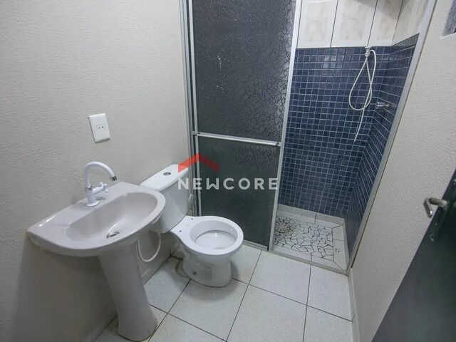 Imagem 4: Sobrado em Rua Francisco de Melo Palheta - Conjunto Café - Londrina/Pr
