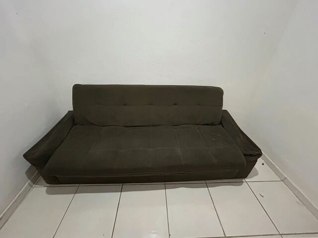 Imagem 2: Sofá Cama Casa com venda por R$180