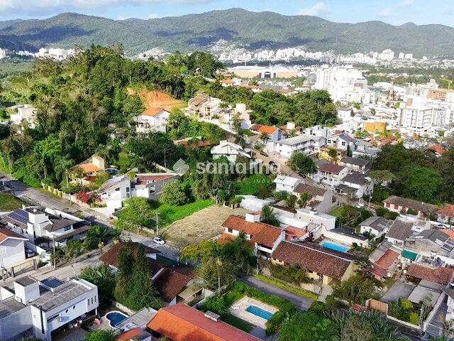 Imagem 11: Casa com 6 Dormitórios À Venda, 328M² - Trindade - Florianópolis/Sc