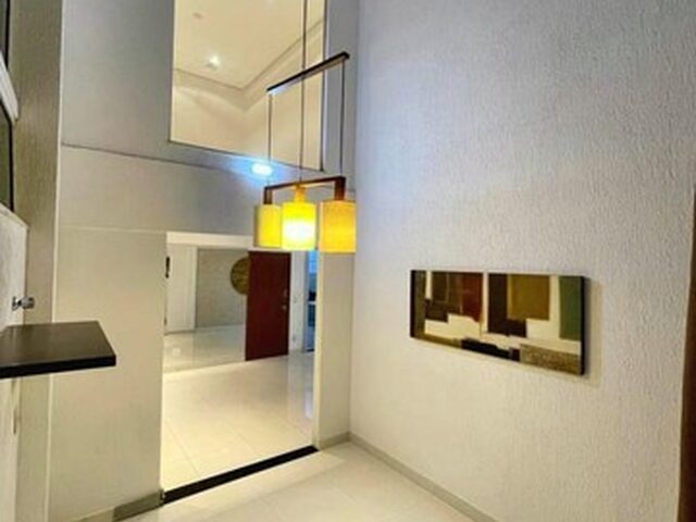 Imagem: O apartamento possui 3 Dormitórios, 1 Suíte, 3 Banheiros,