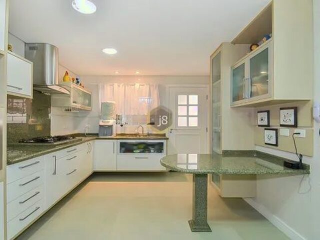Imagem 16: Sobrado com 4 Quartos na Vila Izabel Sobrado com Quatro Quartos na Vila Izabel - J8