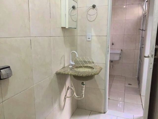Imagem 13: Casa com 2 Dormitórios para Alugar, 50 M² por R$ 1.450,00/Mês - Macuco - Santos/Sp