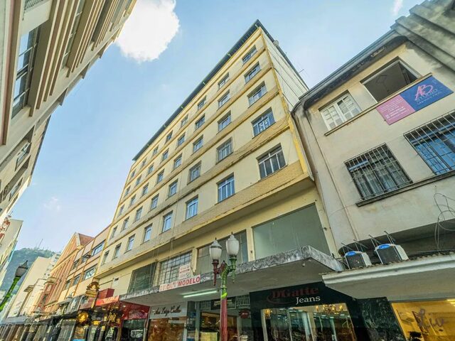Imagem 9: 2 Quartos com Espaço Gourmet no Centro para Venda