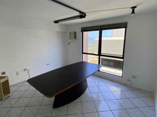 Imagem 4: Florianopolis - Conjunto Comercial/Sala - Centro
