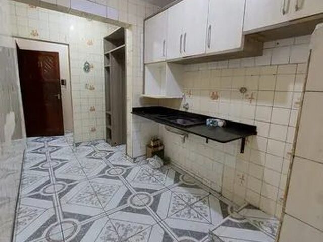 Imagem 2: Apartamento para Aluguel Possui 66 Metros Quadrados com 2 Quartos em Compensa - Manaus - A
