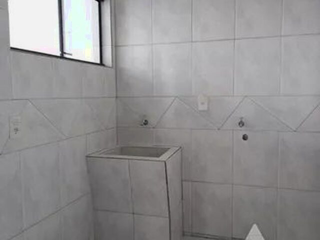 Imagem 11: Casa Sobrado com 3 Quartos - Bairro Oficinas em Ponta Grossa