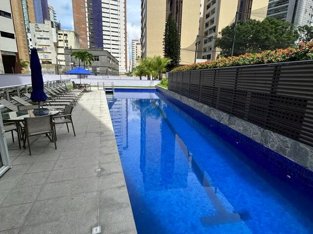Imagem 3: Aluguel em Cond. Clube no Meireles