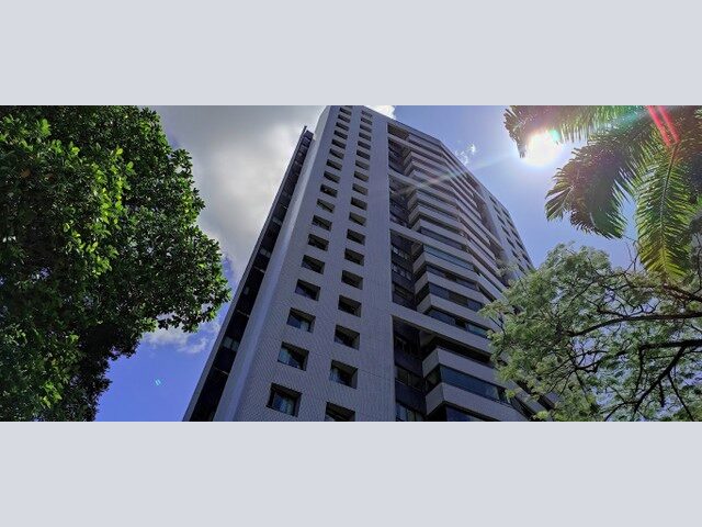Imagem 3: Apartamento no Bairro do Poço da Pane com 4 Quartos Sendo 3 Suítes com 183M² por R4