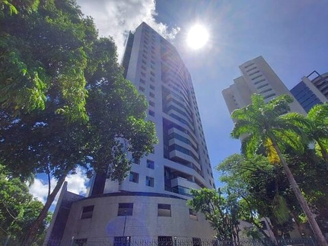 Imagem 2: Apartamento no Bairro do Poço da Pane com 4 Quartos Sendo 3 Suítes com 183M² por R4