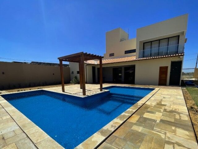 Imagem 2: Casa Jardim Botânico 3 - Regular - 4 Suítes - Habite-Se - Lago Sul