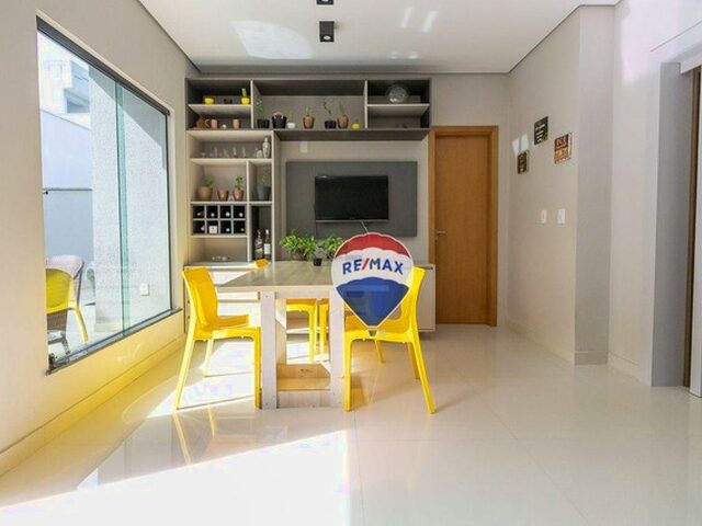 Imagem 8: Casa com 3 Dormitórios À Venda, 273 M² por R$ 960.000,00 - Colônia Terra Nova