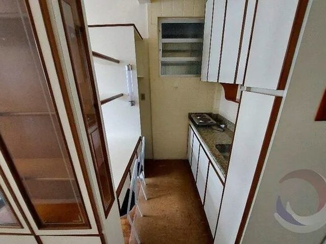 Imagem 10: Apartamento para Venda com 34 Metros Quadrados com 1 Quarto em Centro - Florianópolis