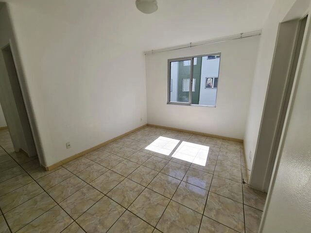 Imagem 5: Apartamento 1 Quarto no Ed. Baía do Sol, Agronômica, Perto da Beira Mar e Angeloni