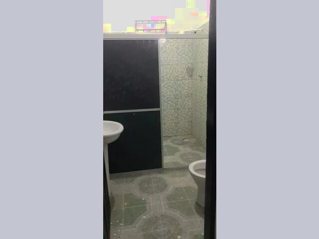 Imagem 4: Casa Próximo Shopping Via Norte, Parada de Ônibus e Escola