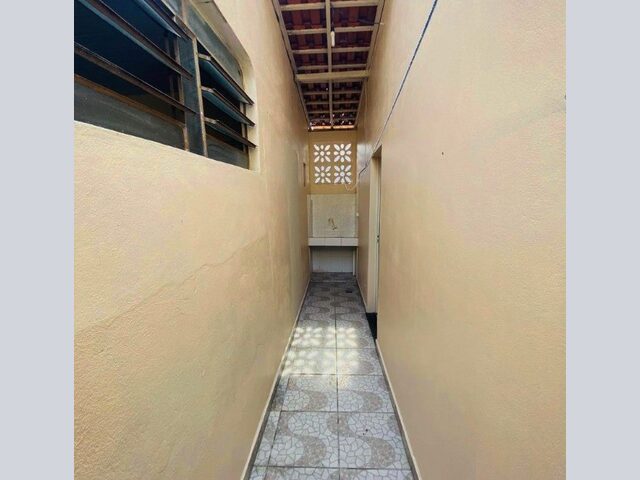 Imagem 7: Casa no São Jorge com 3 Quartos ( Aceito Parcelamento